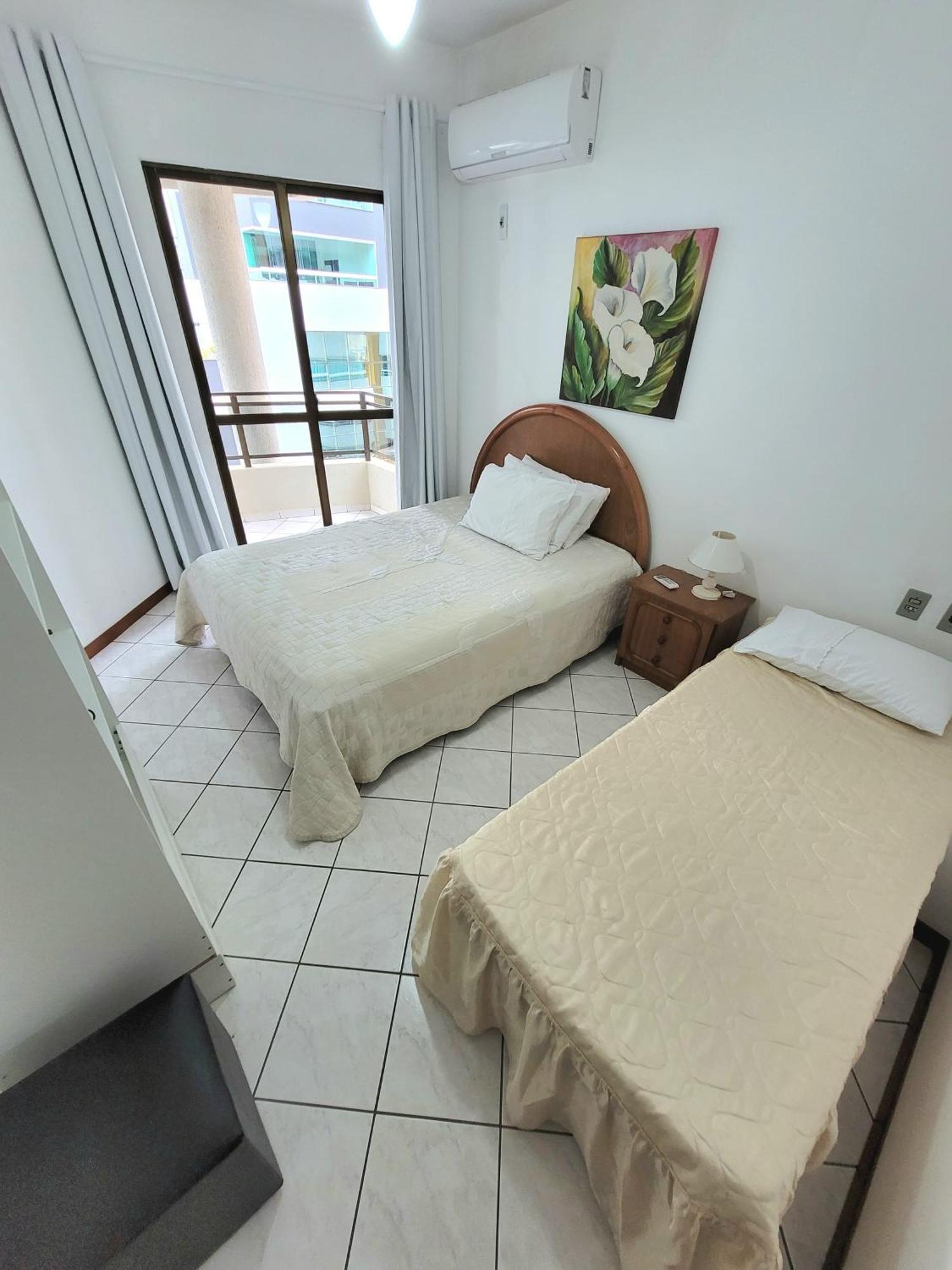 Apartamento 200 Metros Da Praia 03 Quartos Com Ar Condicionado - Meia Praia - Itapema Kültér fotó